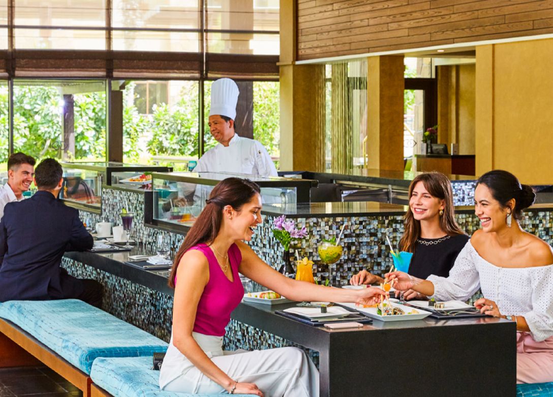Moana Seafood Restaurant,Sofitel Dubai The Palm - Credit Card Restaurant Offers