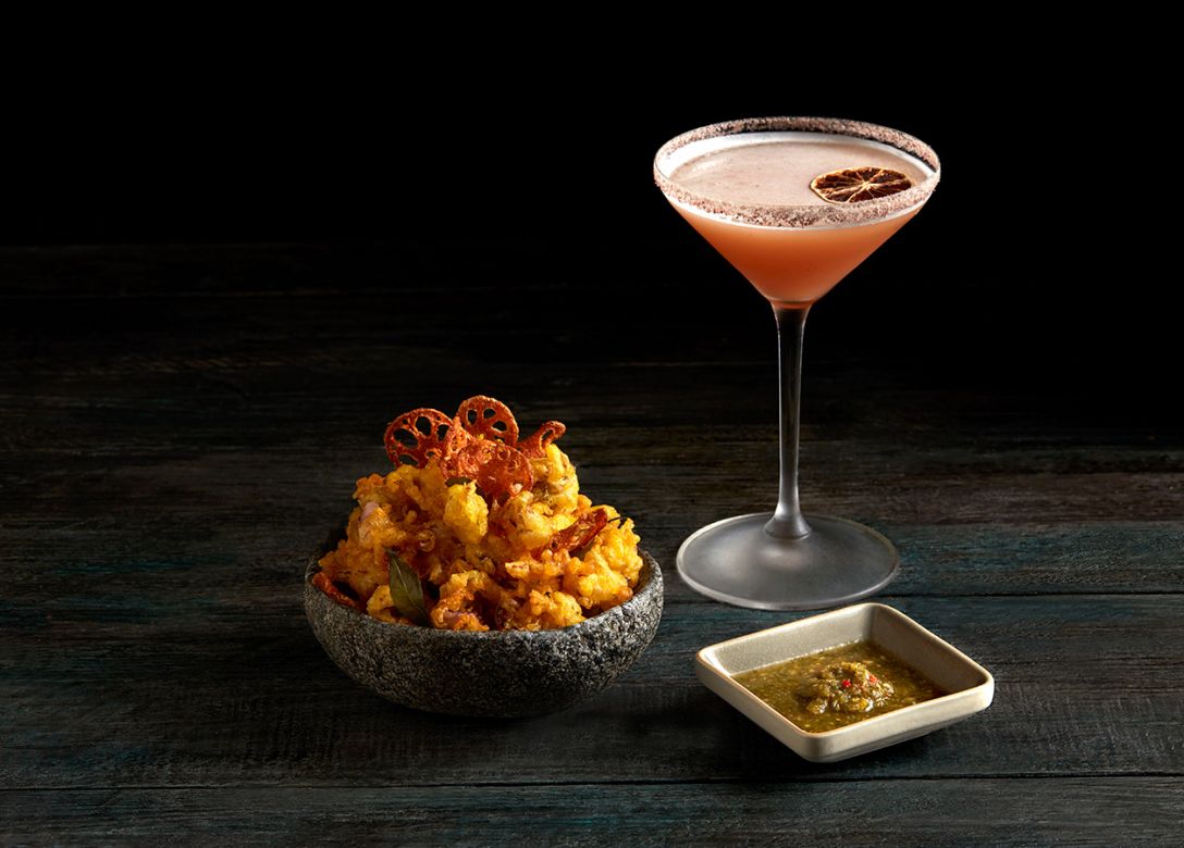 Legends Bar, Dusit Thani Laguna Singapore - Credit Card Restaurant Offers