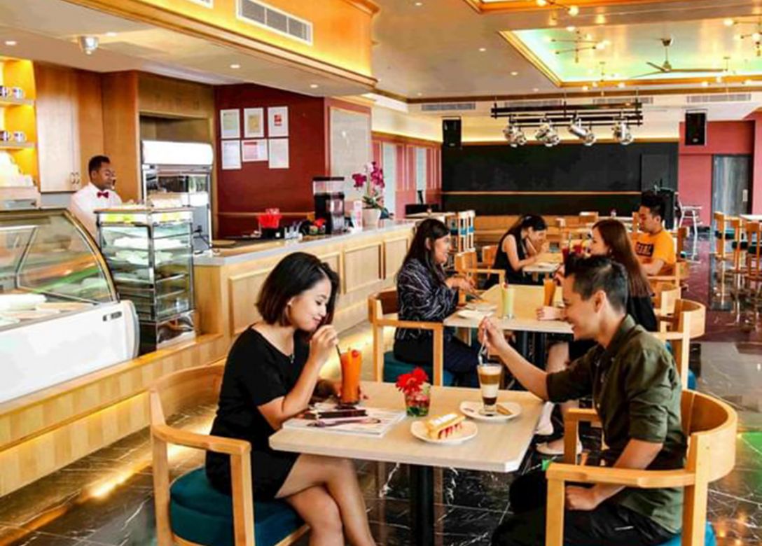Coralz Bistro, Lexis Hibiscus Port Dickson - Credit Card Restaurant Offers