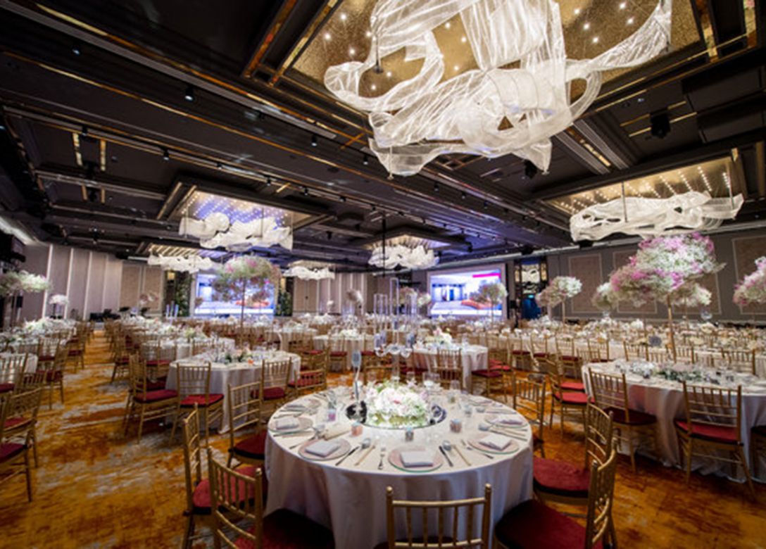 Orchard Hotel