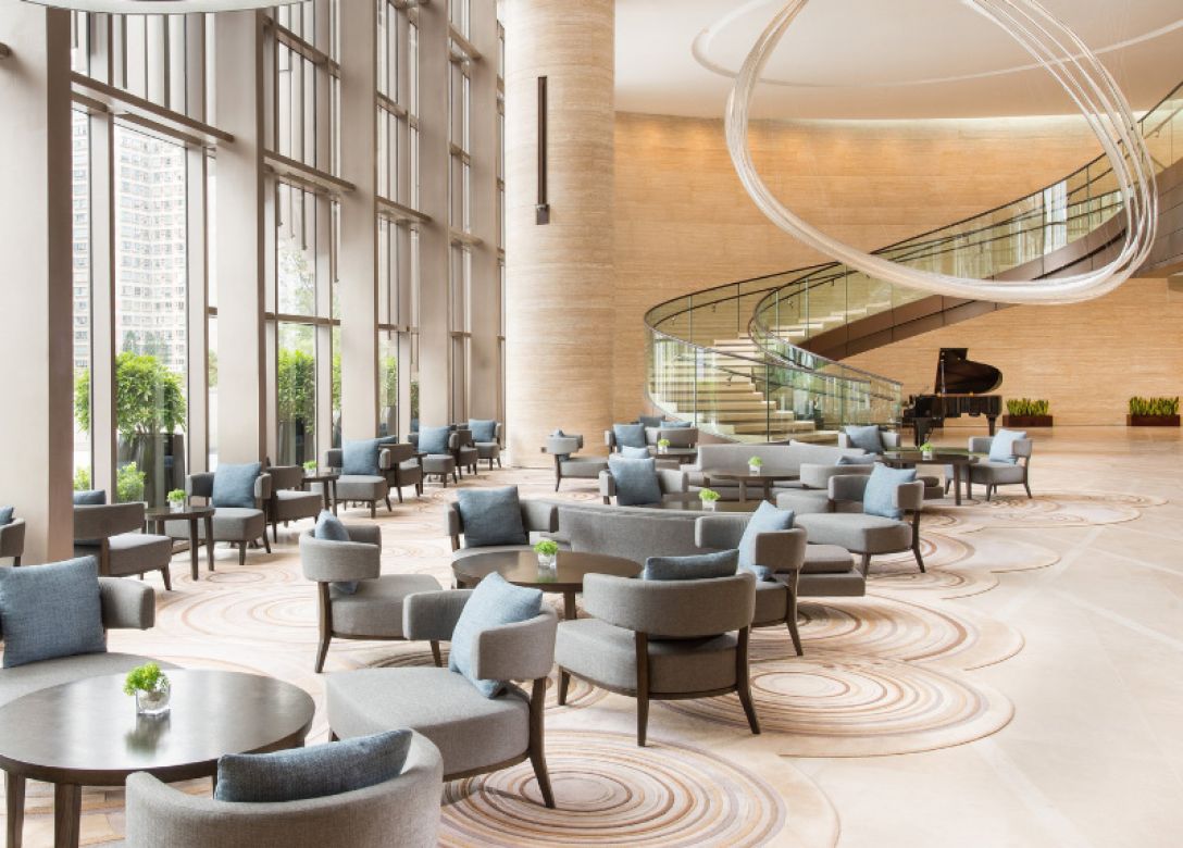 Lobby Lounge - Credit Card Hotel Offers