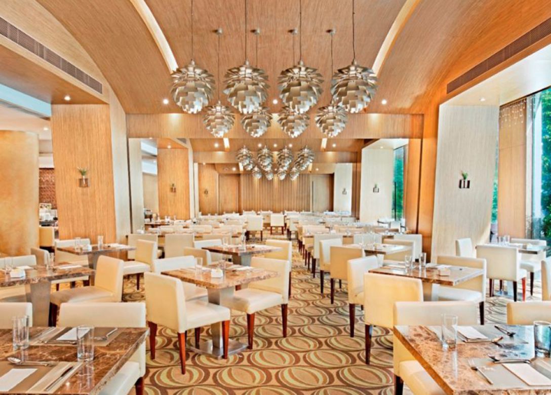 Cafe 8 Degrees - Credit Card Restaurant Offers