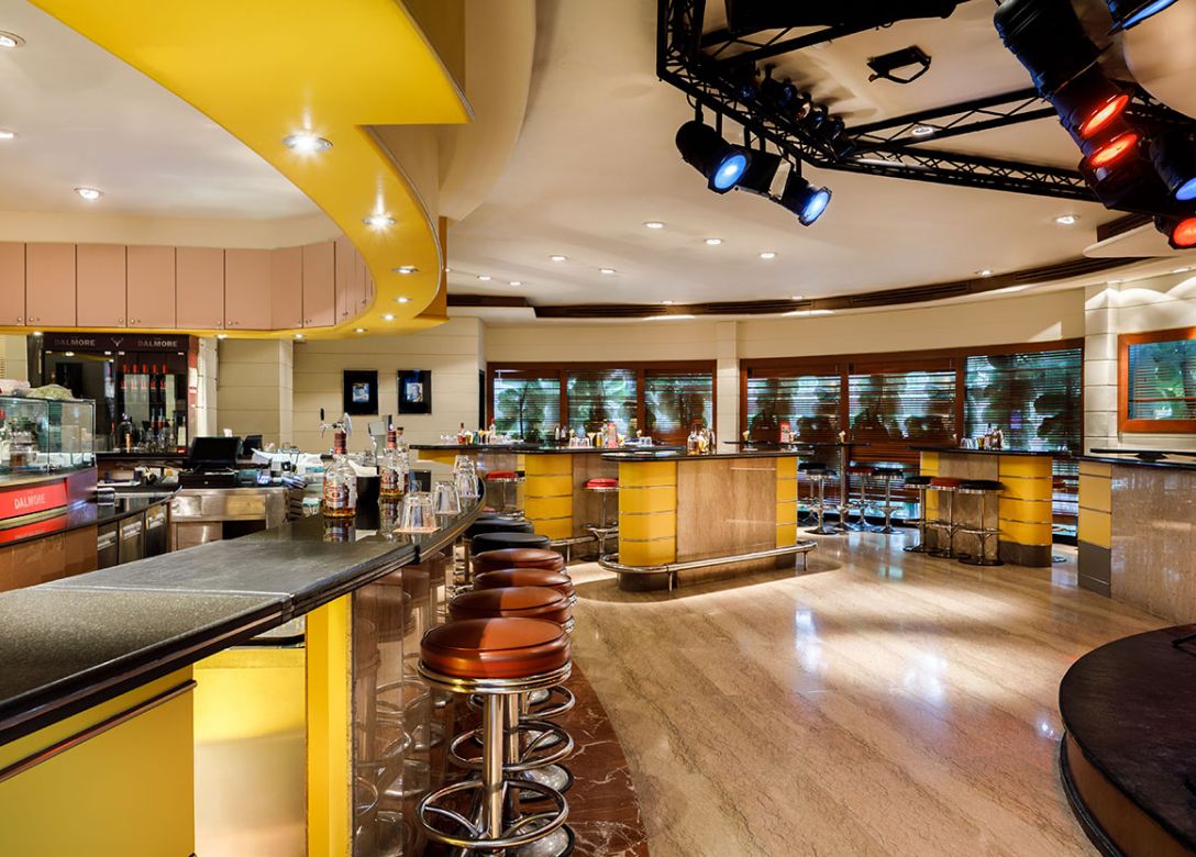 Connections Lounge, Copthorne King's Hotel - Credit Card Restaurant Offers