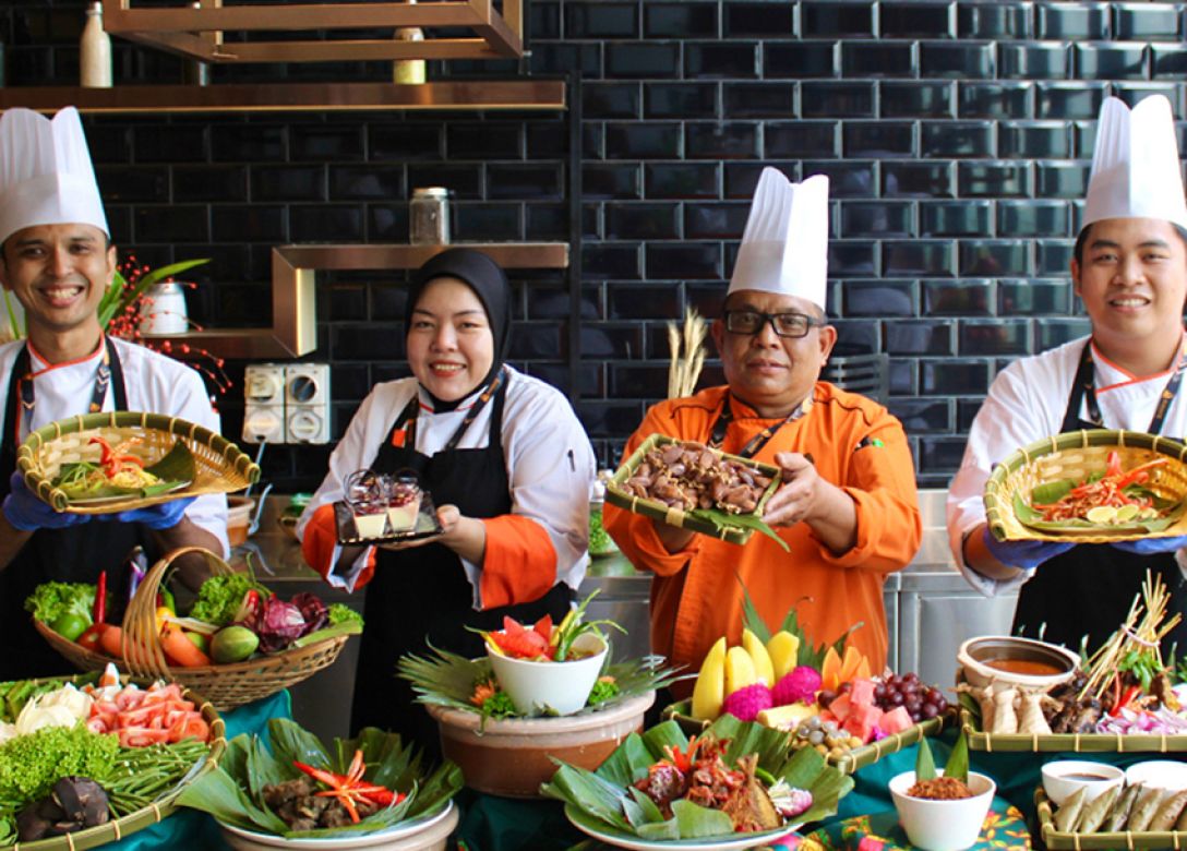 Chek’s Coffee House, AVANTE Hotel - Credit Card Restaurant Offers