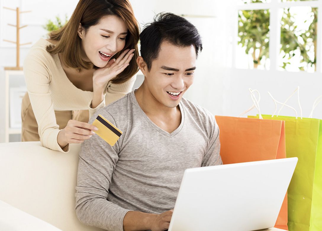 Samsung.com ( bit.ly/eppcitioffer ) - Credit Card Shopping Offers