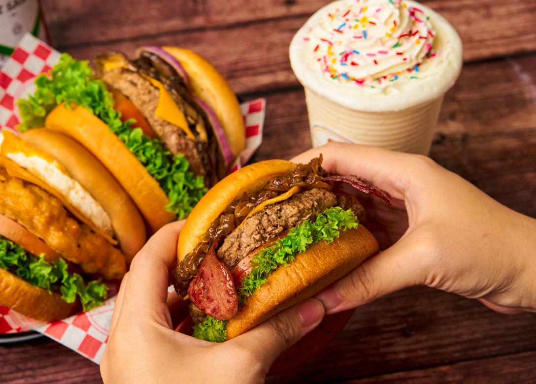 Burger & Taco - Credit Card Restaurant Offers
