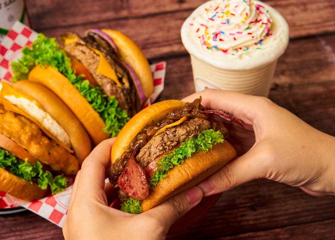 Burger & Taco