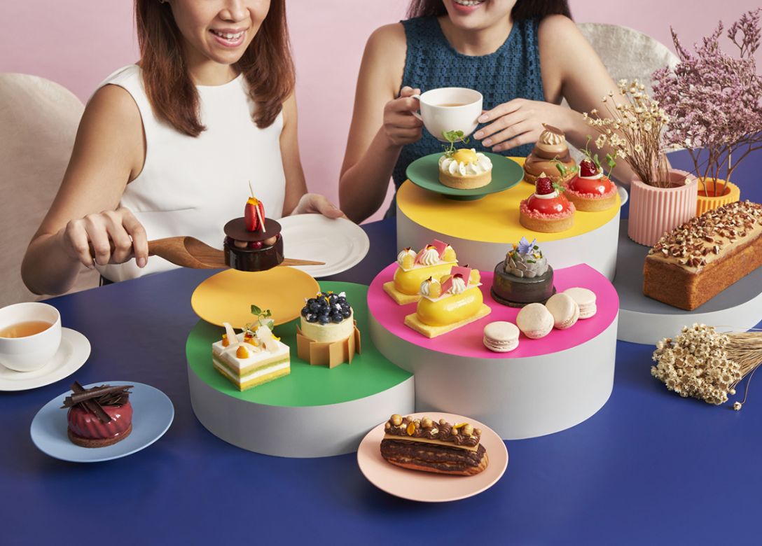 Tuxedo Cafe & Patisserie, Carlton Hotel Singapore - Credit Card Restaurant Offers