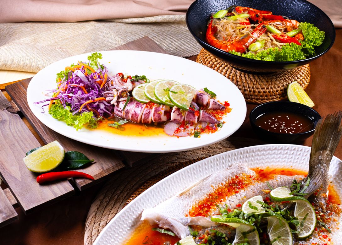 Siam Kitchen - Credit Card Ẩm thực Offers