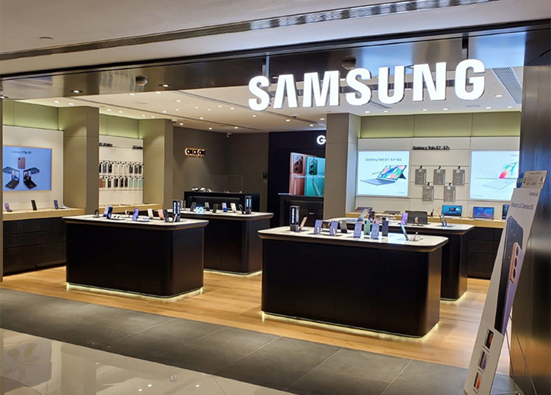 Samsung Experience Store - Credit Card Shopping Offers