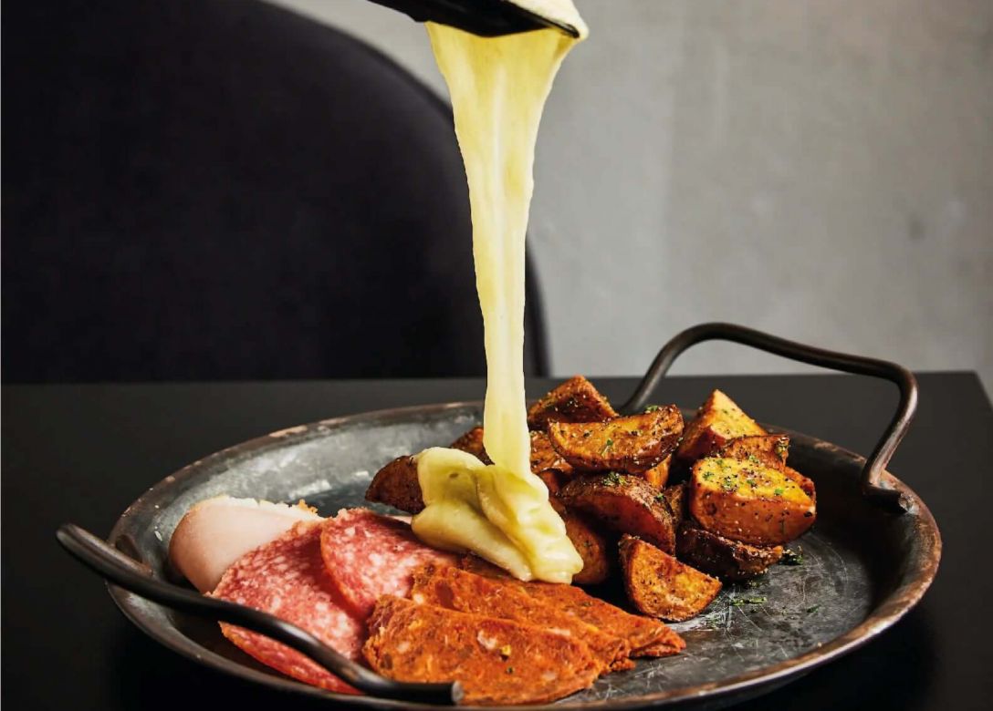 Cheeselads - Credit Card Restaurant Offers