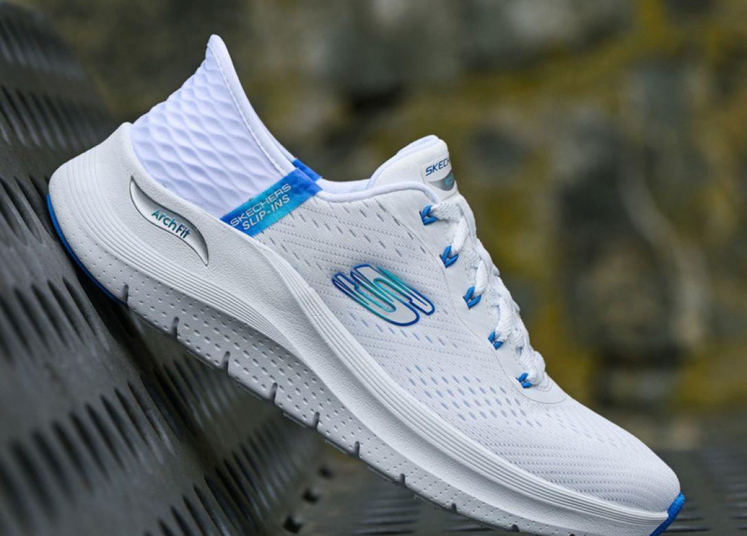 Skechers