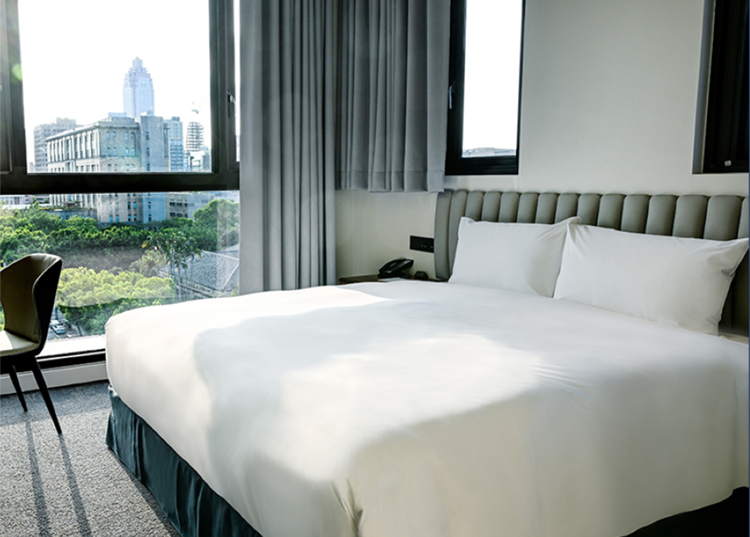 CHECK HOTELS Group