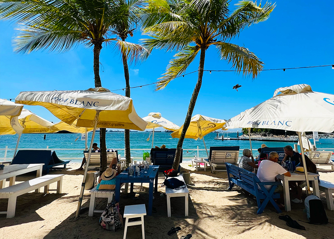 Coastes Sentosa - Credit Card Restaurant Offers