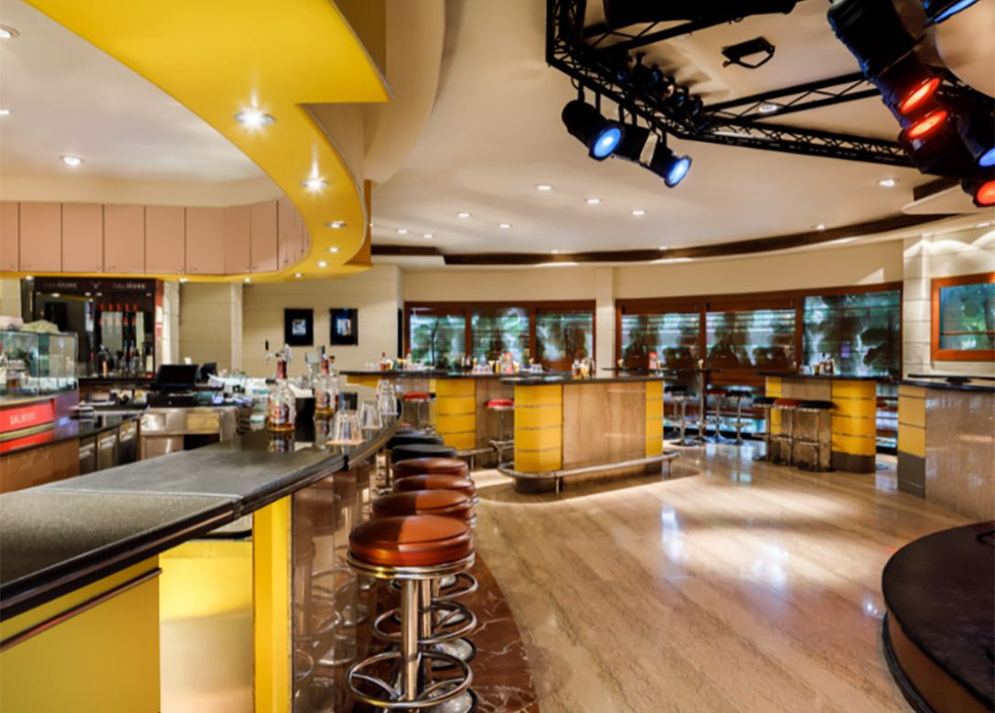 Connections Lounge, Copthorne King's Hotel Singapore - Credit Card Restaurant Offers