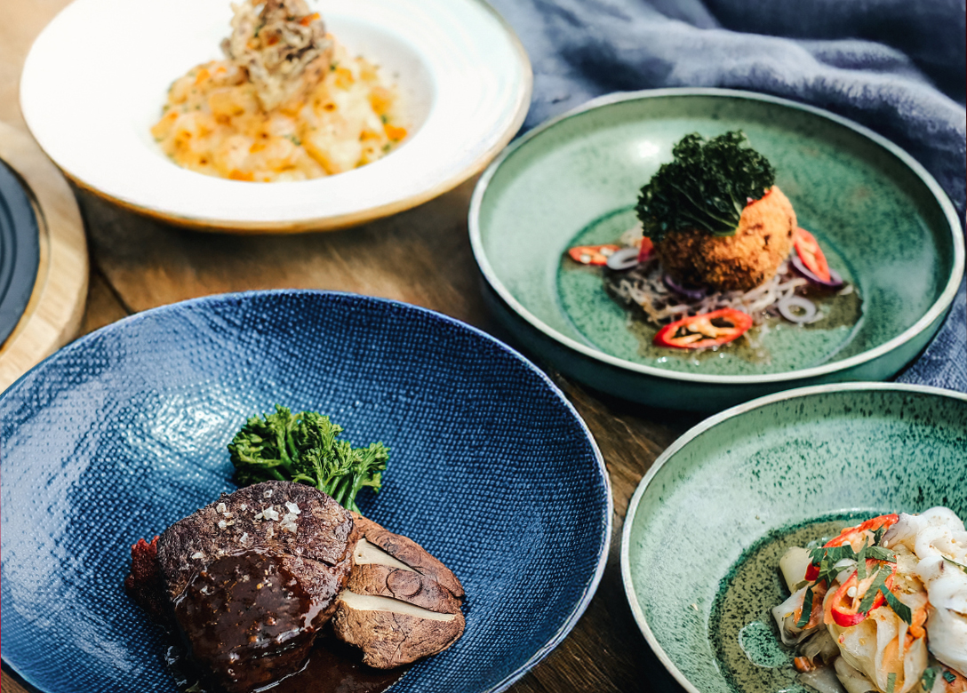 Escape Restaurant , One Farrer Hotel - Credit Card Restaurant Offers