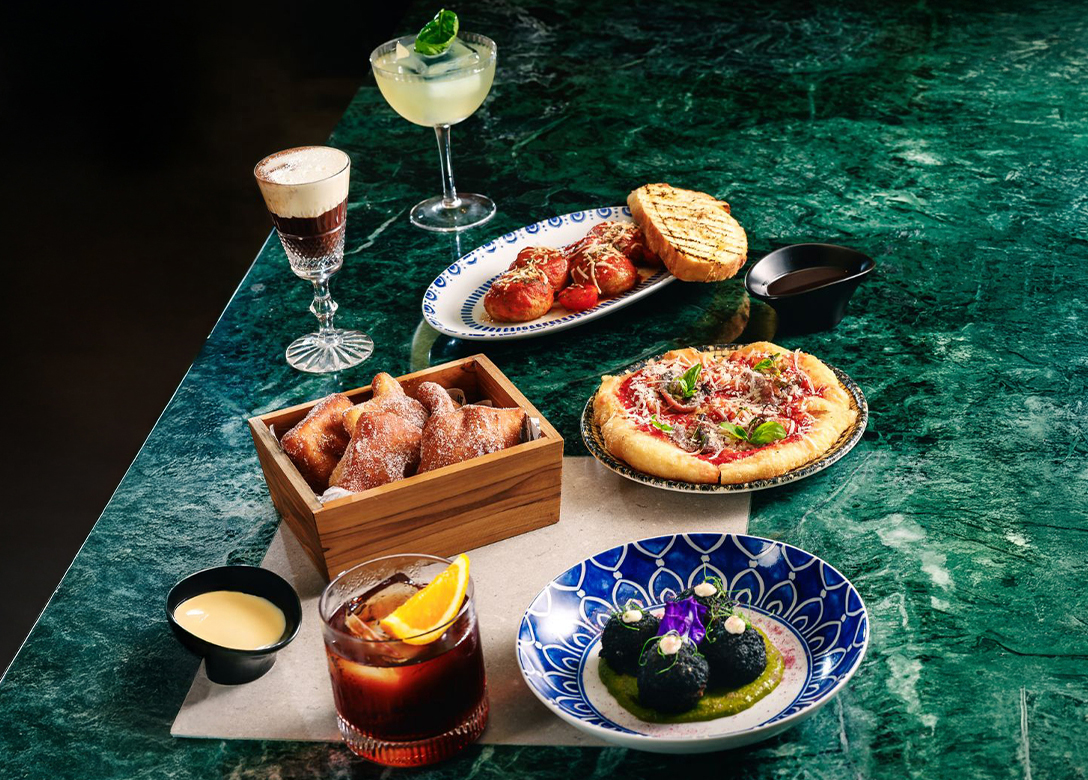 Basilico Bar,  Conrad Singapore Orchard