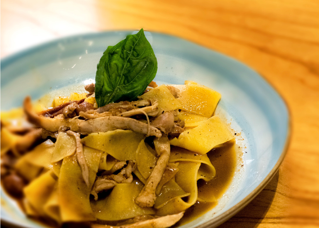 Lucca's Trattoria
