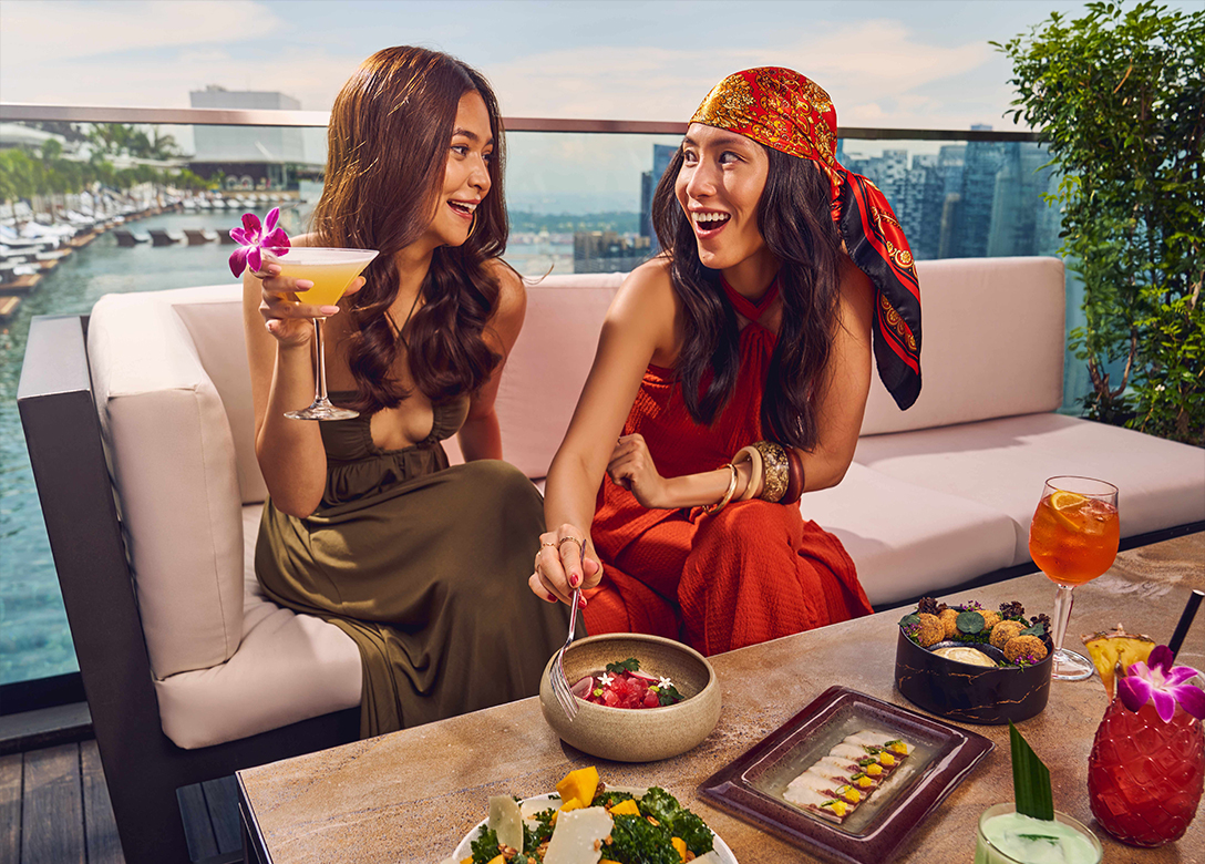 CÉ LA VI Day Lounge & Sky Bar