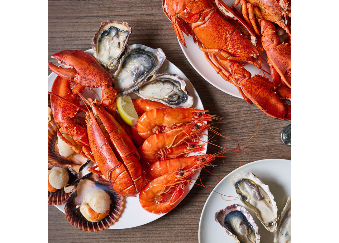 CLOVE, Swissotel The Stamford - Credit Card Dining Offers