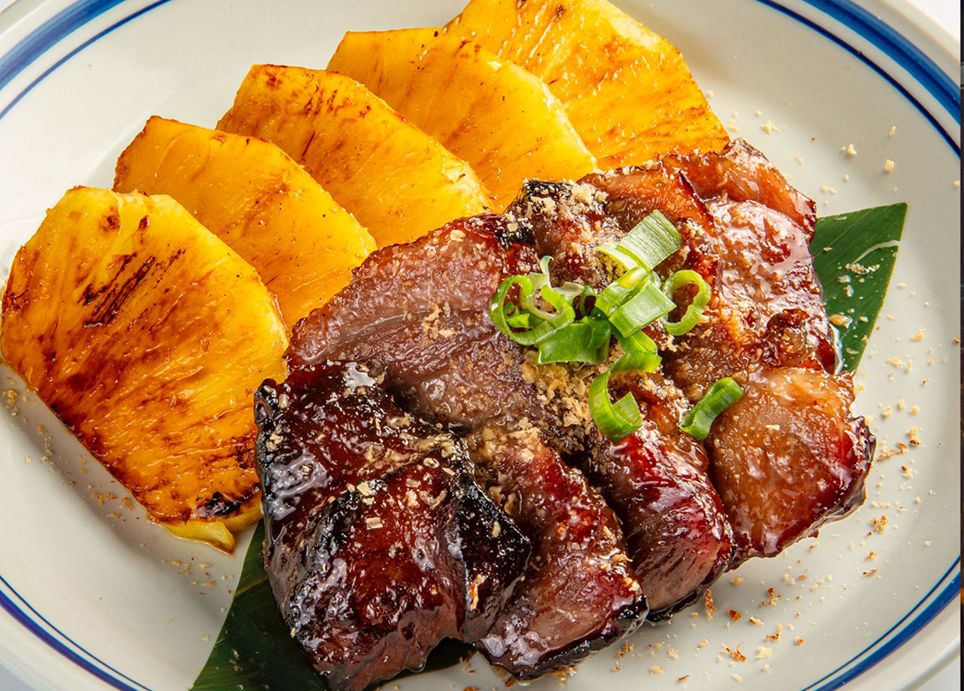 The Right Place - Credit Card Dining Offers