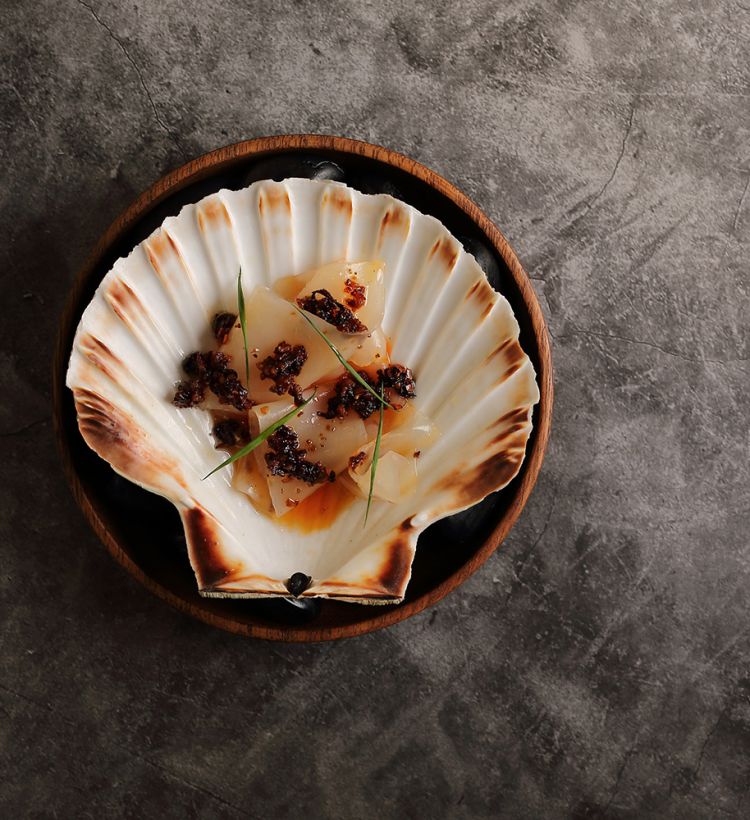 QIN Restaurant & Bar