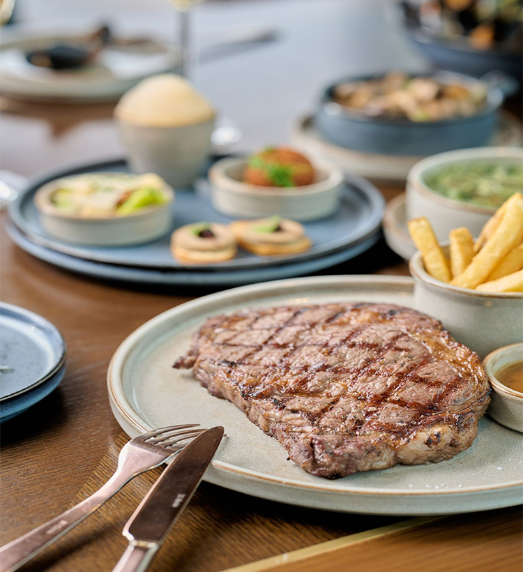 香港東涌世茂喜來登酒店 - 海岸扒房