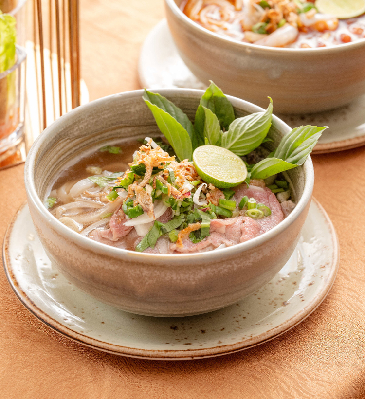 The Royal Garden - Le Soleil