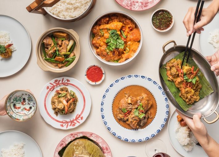 Celebrate ancestral Singaporean & Eurasian recipes, revived from family memory. Passed down from Supreme Court caretaker Gilmore D'Silva (Chef Damian's Grandad), each dish honours family and heritage, crafted with patience, precision & heart.
